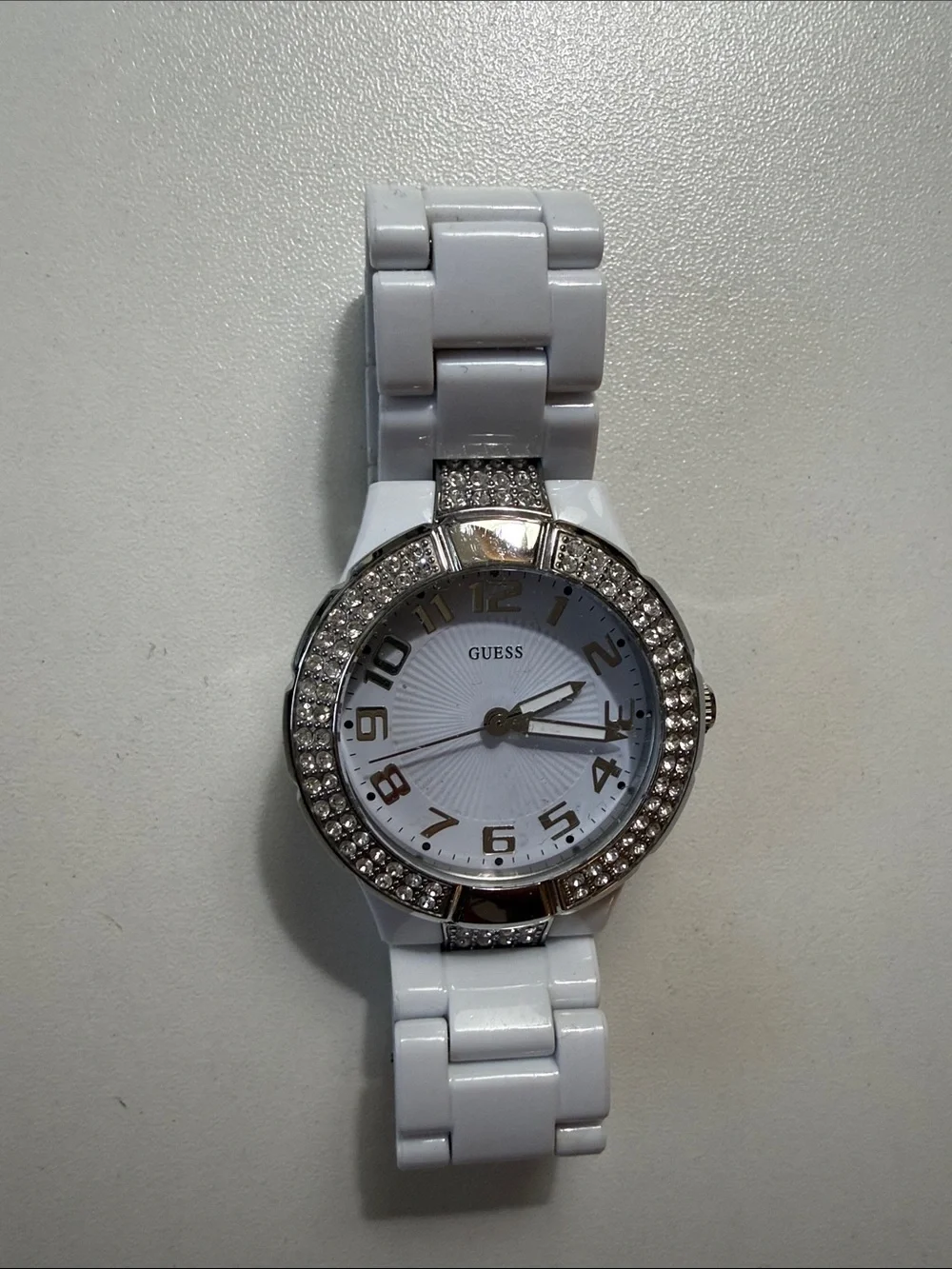 GUESS White Crystal-Trim Ceramic Bracelet Watch